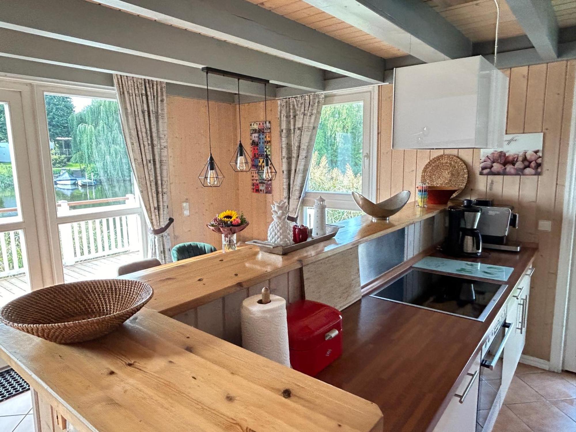 Ferienhaus Mit Wasserterrasse - Mit Sauna Und Kamin - Inklusive Nebenkosten Вендіш-Ріц Екстер'єр фото